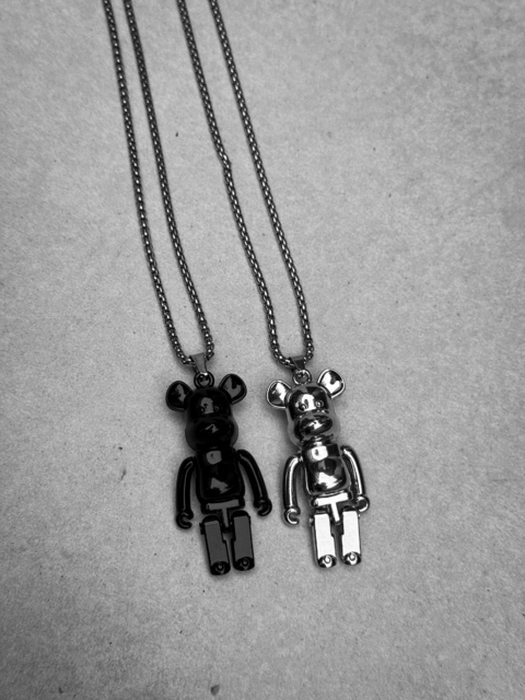 Collar Bearbrick - comprar online