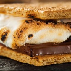 Cx 12 Mini Marshmallow Americano Campfire 300g Importado Eua - Casas dos Doces Candy House
