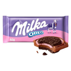 Cx 16 Milka Oreo Sandwich strawberry - morango com bolachas oreo Importado - Casas dos Doces Candy House