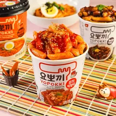 Yopokki Molho Carbonara Cup Sticks De Arroz Topokki Coreia - Casas dos Doces Candy House