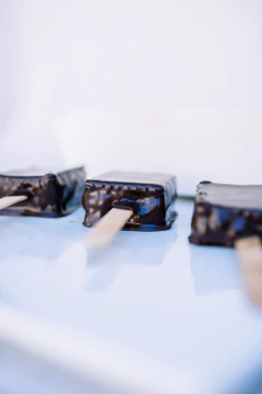 BOX PALETAS CHOCOTORTA (48 unidades) - Casa Rodante Catering 