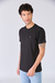 Remera básica Negra en internet