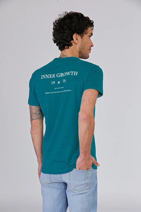 Remera GROWTH verde jade (Solo talles S, M y L) - comprar online