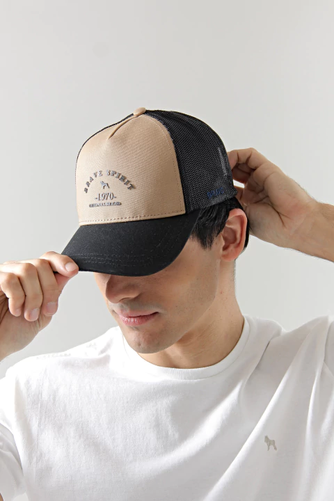 Gorra trucker HARROW negra - comprar online