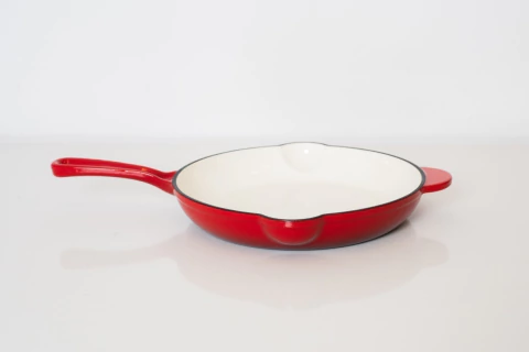 SARTEN HIERRO FUNDIDO SAKURA ROJA 26CM - comprar online