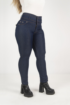 JEAN CON FAJA CHUPIN AZUL OSCURO 36 AL 60 en internet
