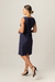 Vestido com recortes decote V sem mangas com bolso inclinado (REF. 946) - Fashion Vip | Alfaiataria Corporativa e Uniformes