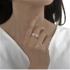 AN9547 ANILLO HOJAS PLATA 925 - comprar online