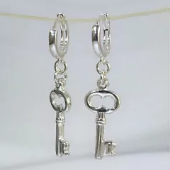 ARO852 AROS HUGGIES PLATA 925