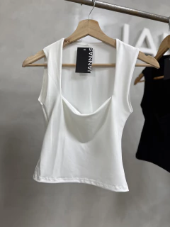 MUSCULOSA RENATA en internet