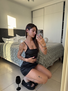 Imagen de VESTIDO SATÉN CHARITO