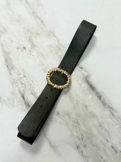 Cinto negro hebilla engarzada