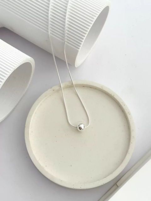 Collar Cola de Ratón Con Bola Blanco COB291