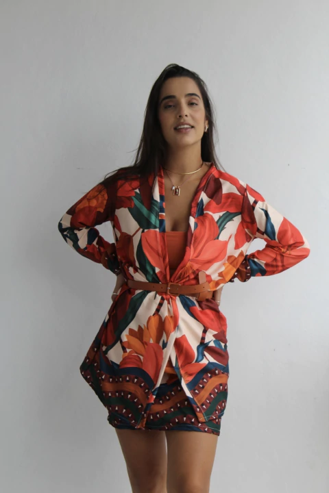 KIMONO MANGA LONGA ESTAMPADO FLORAL - comprar online