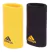 Muñequeras de tenis adidas en colores amarillo y negro, con el logo de adidas en la parte inferior.