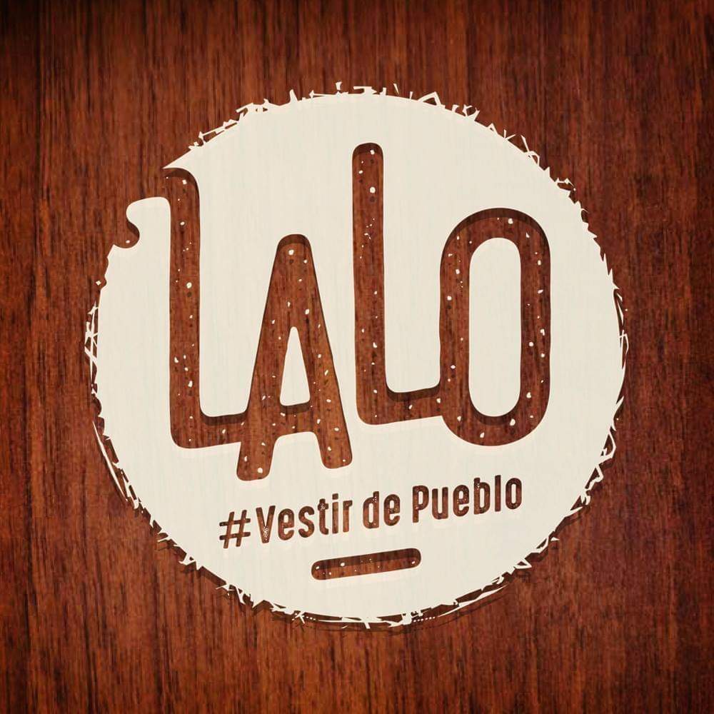 Lalo Vestir de Pueblo