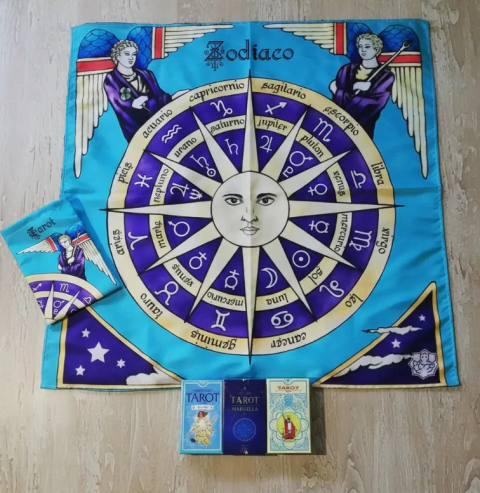Paño Tarot Astrológico 70x70 Cm. Con Bolsa