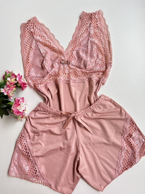 Short Doll Adrielly Rosa Claro