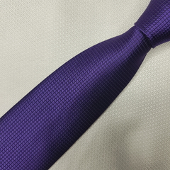 Gravata Semi-Slim Jacquard Roxo Trabalhado Quadradinho - comprar online