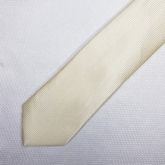 Gravata Slim Jacquard Lisa com Textura Quadriculado Creme - comprar online