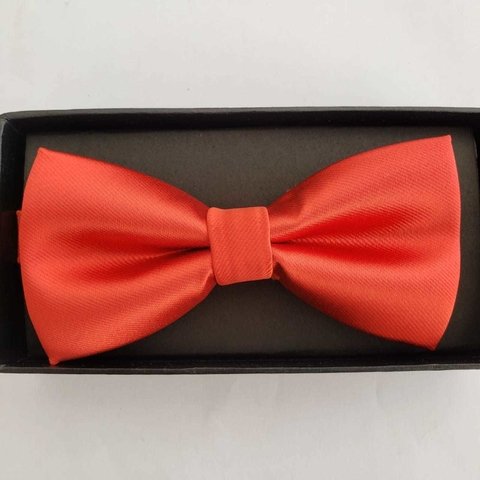 Gravata Borboleta Jacquard Lisa Coral - comprar online