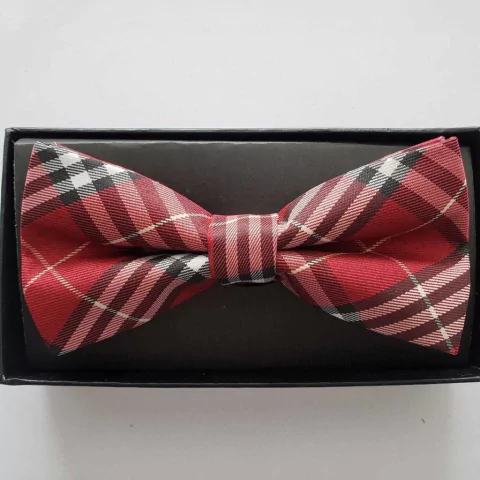 Gravata Borboleta Jacquard Xadrez Vremelho Escuro com Branco e Preto