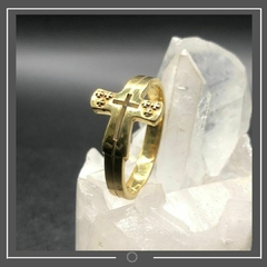 Anel 7 Cruzes em Prata banhado a Ouro 18k - comprar online