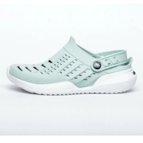 ZUECO DE GOMA CLOUD DAMA KUSEI