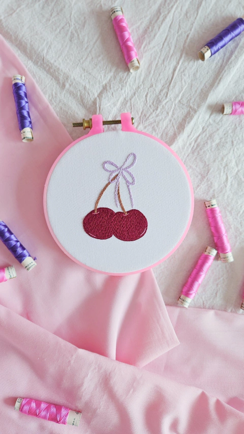 Bordado cereza