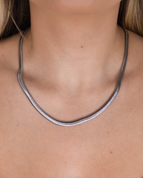 Colar Serpente 45cm Ródio Branco