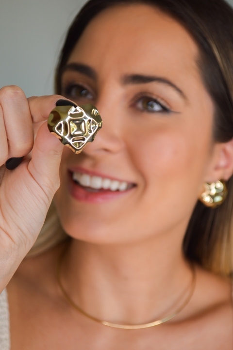 Brinco Coração G Martelado Ouro