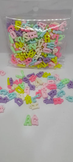 Dijes Letras Surtidas Pastel x50G - comprar online