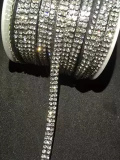 Gamuza con strass de vidrio x metro