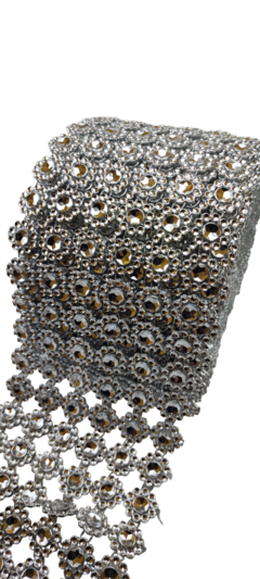 Falso strass flor ch plata x 9 metros.