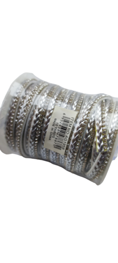Gamuza blanca con strass x 10 yardas.