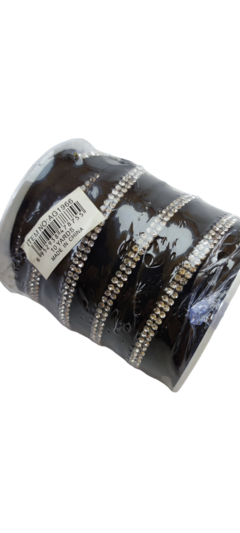 Gamuza 2 cm de ancho x strass x 10 yardas.