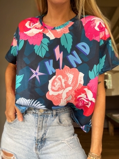 Imagen de Remera• ROSES spring•