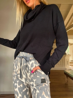 Poleron bremer• CORA black• - comprar online