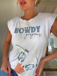 Remera• HOWDY georgeus• - comprar online