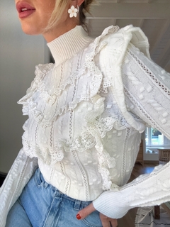 Sweater• PÍA white•