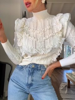 Sweater• PÍA white• - tienda online