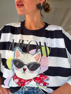 Camiseta• KITTY• on internet