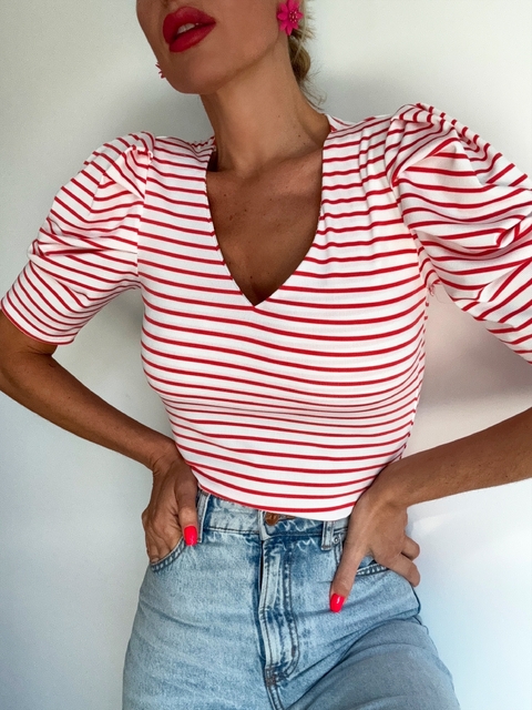 Remera• JULIA red•
