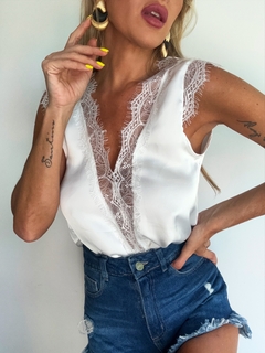 Blusa• NICOLETA white•