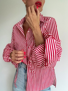 Camisa• HAPPINESS red• en internet