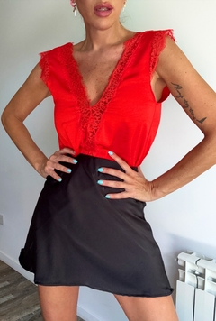 Blusa• Nicoleta red en internet