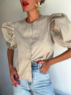 Imagen de Camisa• JUSTINA nude•