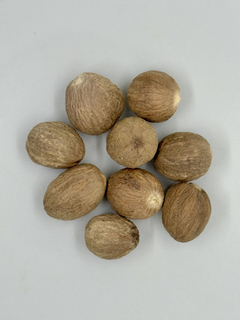 Nuez moscada entera x 1 kg