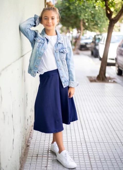 Falda acampanada Lycra lisa. Niñas