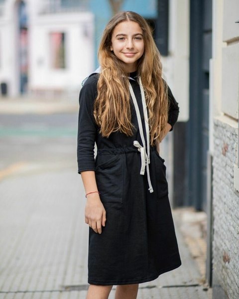 Vestido Comfy Negro con Friza . Niñas